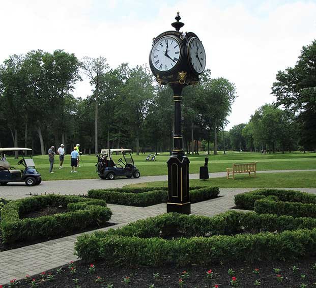 Historic style clock