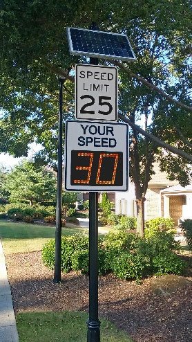 Digital speed monitor